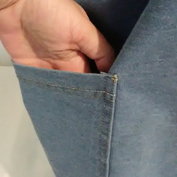 SALE NWOT Hannah Midi Dress. Size S - Picture 3 of 6